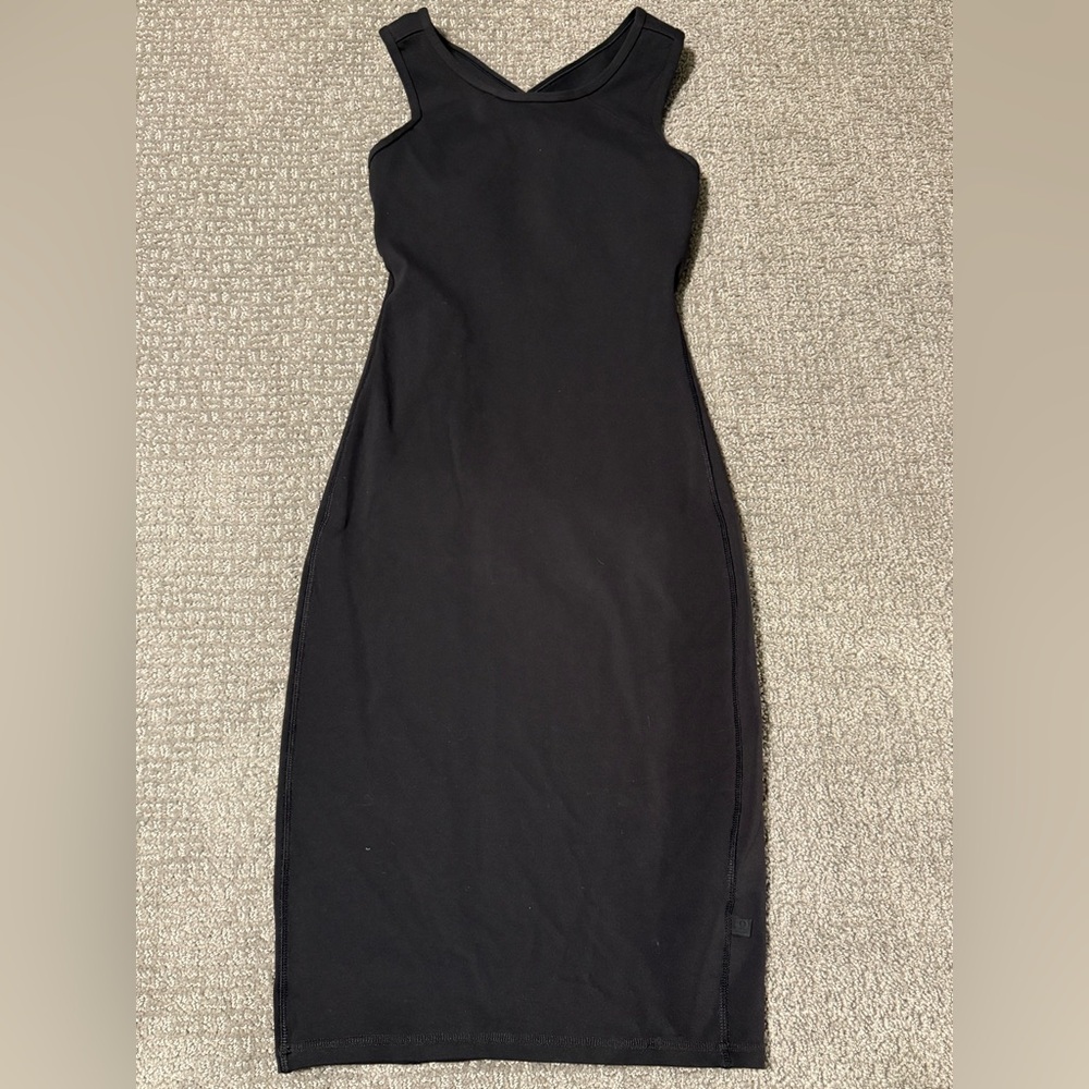 Lululemon athletic dress size 4